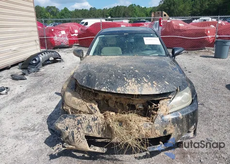 2011 Lexus Is 250 z USA, uszkodzony, nr VIN JTHBF5C22B5152447